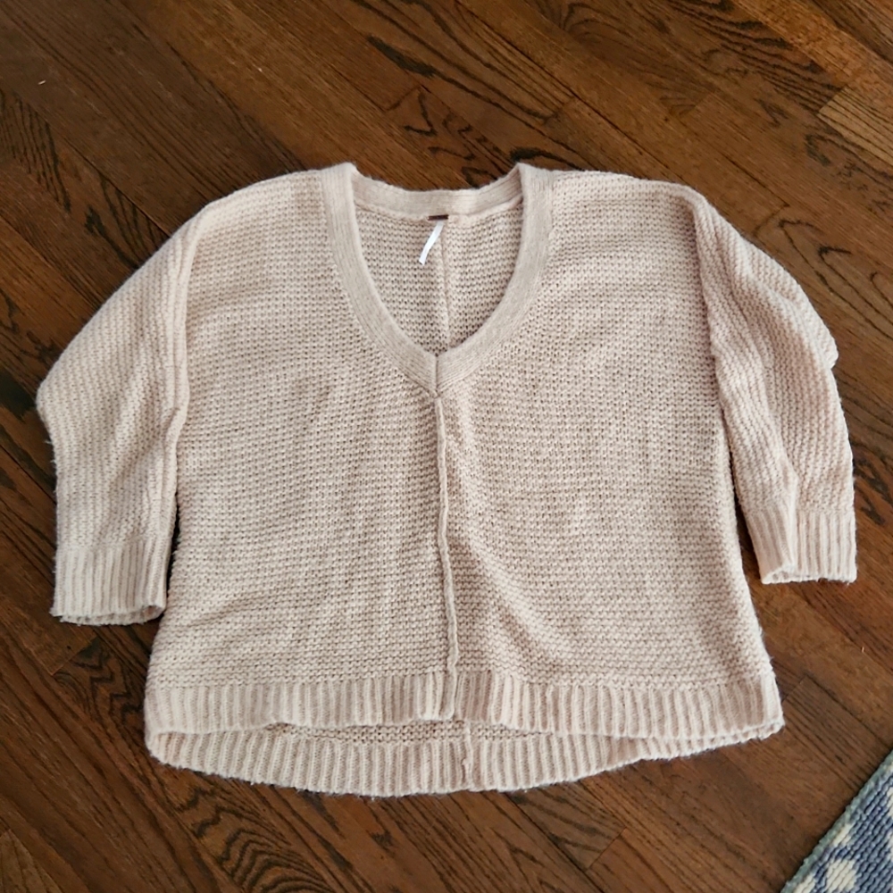 Free people size S light pink sweater